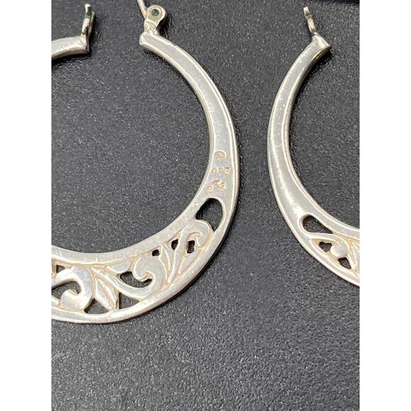 Designer Signed Sterling Silver 925 Floral Filigree Hoop Earrings - Picture 5 of 8